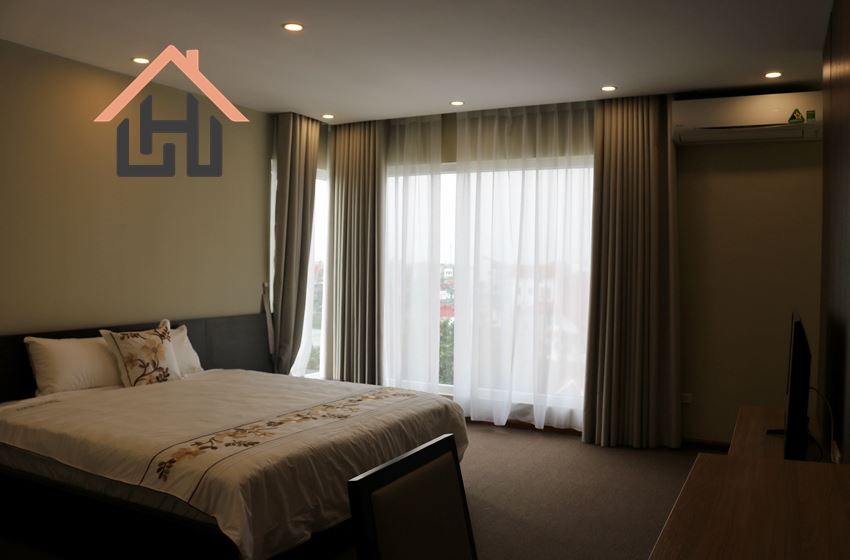 Bright 3BR apartment in West Lake, Hanoi
