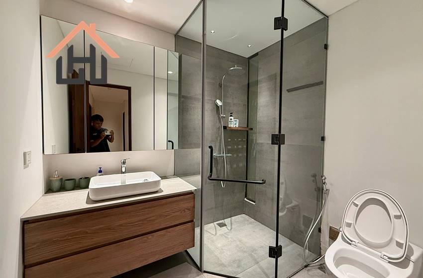 Luxury four bedroom serviced apartment for rent in Tay Ho, Hanoi