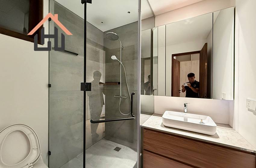 Luxury four bedroom serviced apartment for rent in Tay Ho, Hanoi