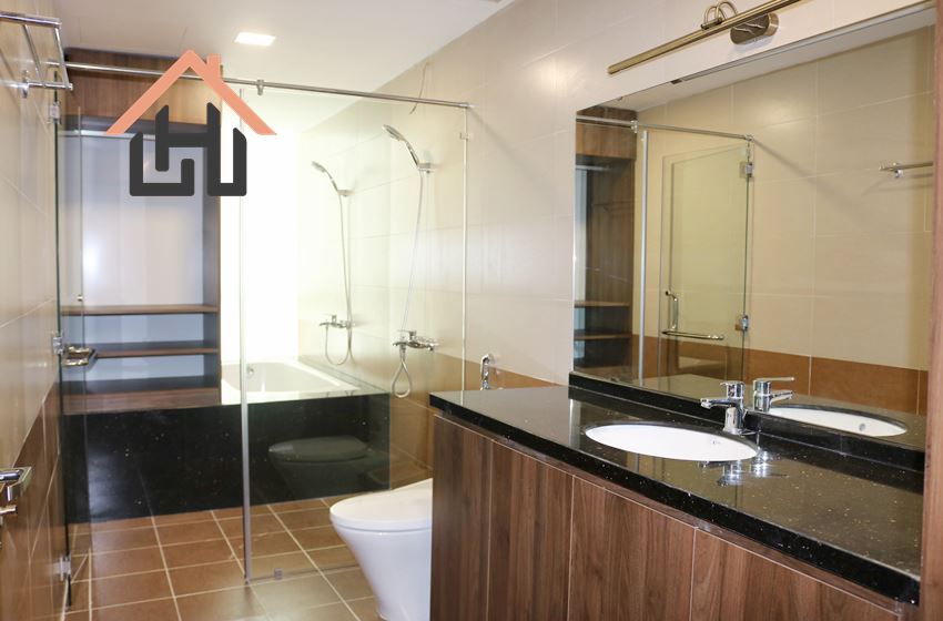 Bright 3BR apartment in West Lake, Hanoi