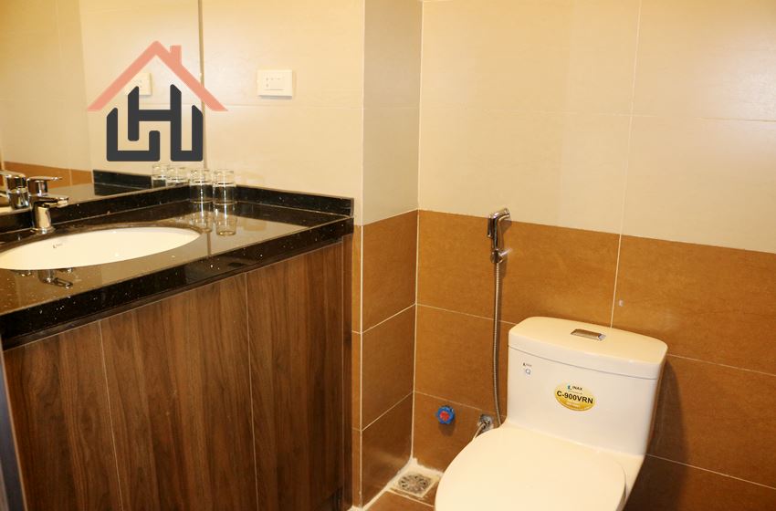 Bright 3BR apartment in West Lake, Hanoi