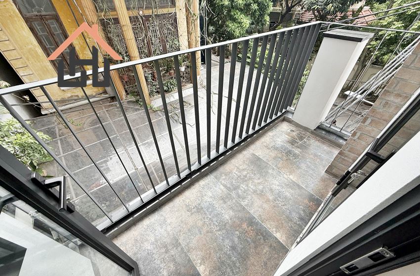 Modern 2 bedroom apartment with a balcony for rent in Tay Ho, Hanoi
