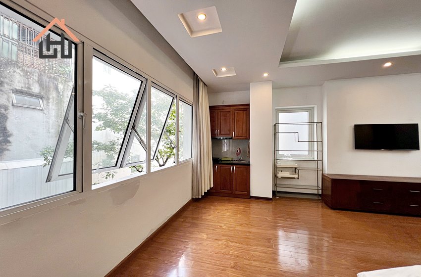 Cosy studio apartment for rent in Hai Ba Trung area, Hanoi