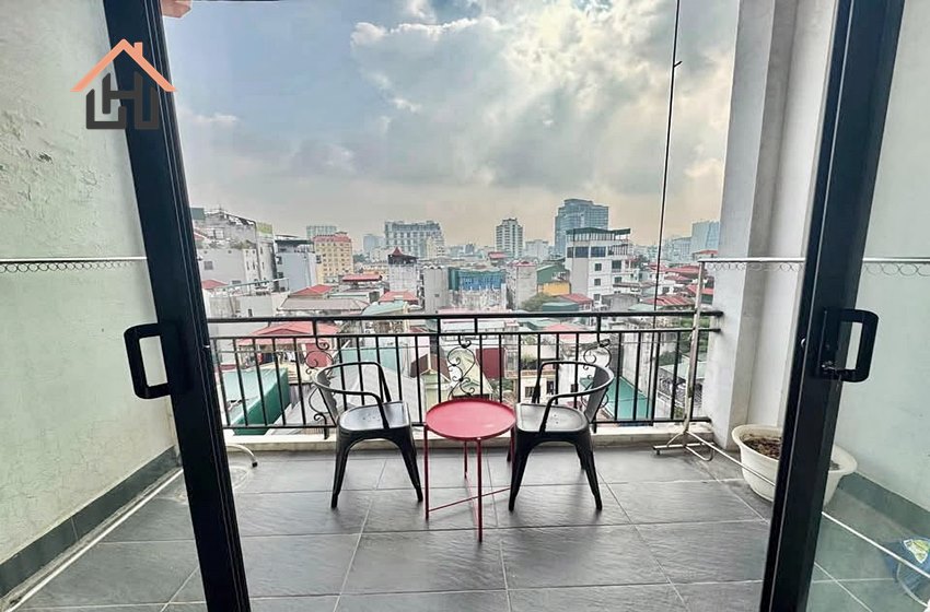 Fully furnished 1 bedroom apartment for rent in Dong Da, Hanoi
