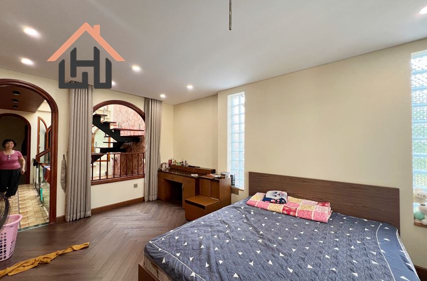 Spacious 2-Bedroom Duplex Apartment, Tay Ho, Hanoi