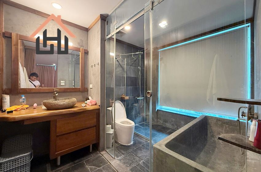 A stylish 1-bedroom, 1-bathroom apartment in Tay Ho, Hanoi